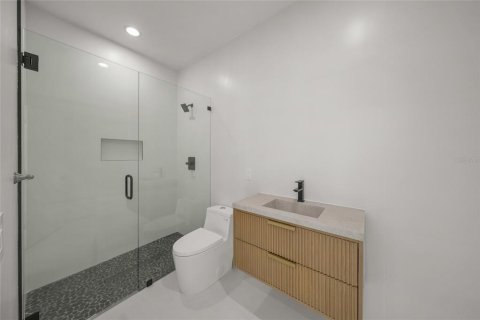 House in Sarasota, Florida 4 bedrooms, 283.07 sq.m. № 1822292 - photo 30