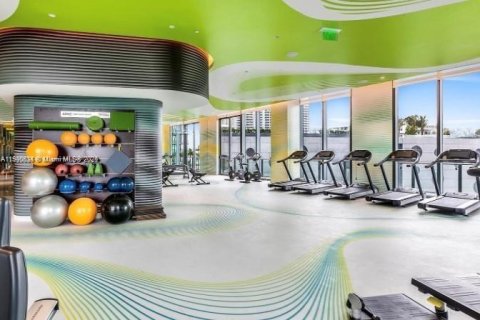 Condo in Miami, Florida, 1 bedroom  № 1956328 - photo 22