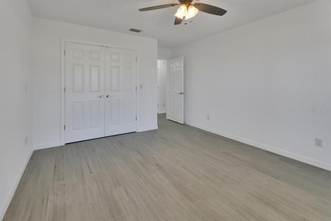 Duplex in DeLand, Florida 3 bedrooms, 186.73 sq.m. № 1520545 - photo 18