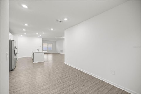 Casa en venta en Ocala, Florida, 4 dormitorios, 202.53 m2 № 1900311 - foto 11