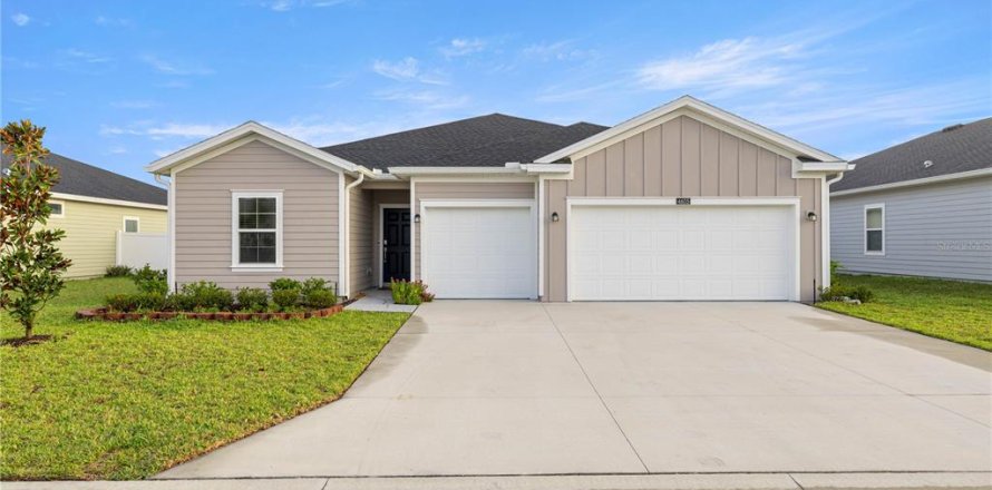 Casa en Ocala, Florida 4 dormitorios, 202.53 m2 № 1900311