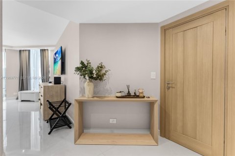 Condominio en alquiler en Aventura, Florida, 2 dormitorios, 150.69 m2 № 2030578 - foto 29