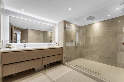 Condominio en alquiler en Aventura, Florida, 2 dormitorios, 150.69 m2 № 2030578 - foto 26