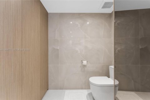 Condominio en alquiler en Aventura, Florida, 2 dormitorios, 150.69 m2 № 2030578 - foto 28