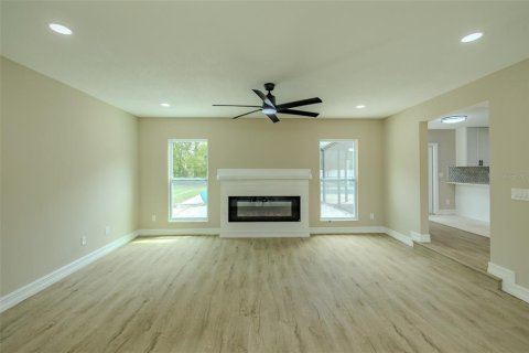 Casa en venta en Wesley Chapel, Florida, 3 dormitorios, 227.61 m2 № 1773608 - foto 16