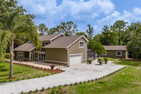 Casa en venta en Wesley Chapel, Florida, 3 dormitorios, 227.61 m2 № 1773608 - foto 4