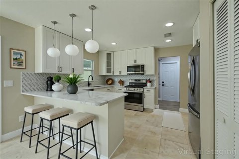 Casa en venta en Wesley Chapel, Florida, 3 dormitorios, 227.61 m2 № 1773608 - foto 27