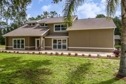 Casa en venta en Wesley Chapel, Florida, 3 dormitorios, 227.61 m2 № 1773608 - foto 3