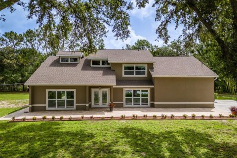Casa en venta en Wesley Chapel, Florida, 3 dormitorios, 227.61 m2 № 1773608 - foto 1