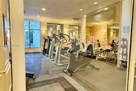 Condominio en venta en Miami Beach, Florida, 2 dormitorios, 95.69 m2 № 1972248 - foto 4