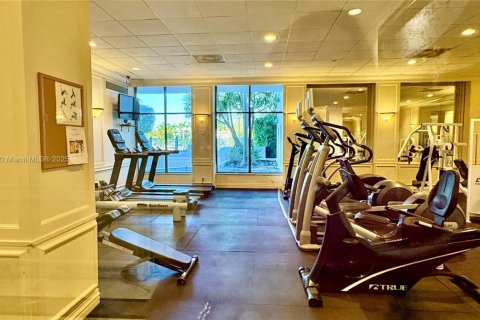 Condominio en venta en Miami Beach, Florida, 2 dormitorios, 95.69 m2 № 1972248 - foto 3