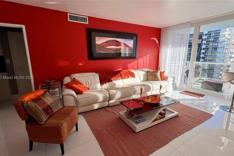 Condominio en venta en Miami Beach, Florida, 2 dormitorios, 95.69 m2 № 1972248 - foto 9