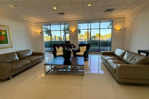 Condominio en venta en Miami Beach, Florida, 2 dormitorios, 95.69 m2 № 1972248 - foto 2