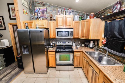 House in Mulberry, Florida 3 bedrooms, 117.06 sq.m. № 1902334 - photo 8
