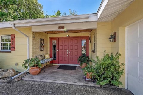 House in Sarasota, Florida 3 bedrooms, 225.29 sq.m. № 2142927 - photo 4