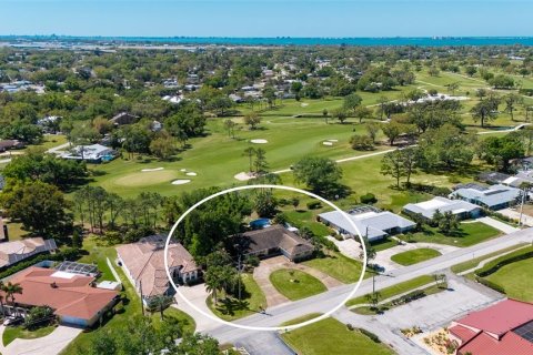 House in Sarasota, Florida 3 bedrooms, 225.29 sq.m. № 2142927 - photo 2