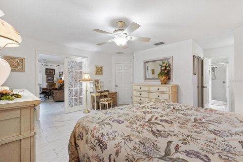 House in Summerfield, Florida 2 bedrooms, 175.03 sq.m. № 2215864 - photo 20
