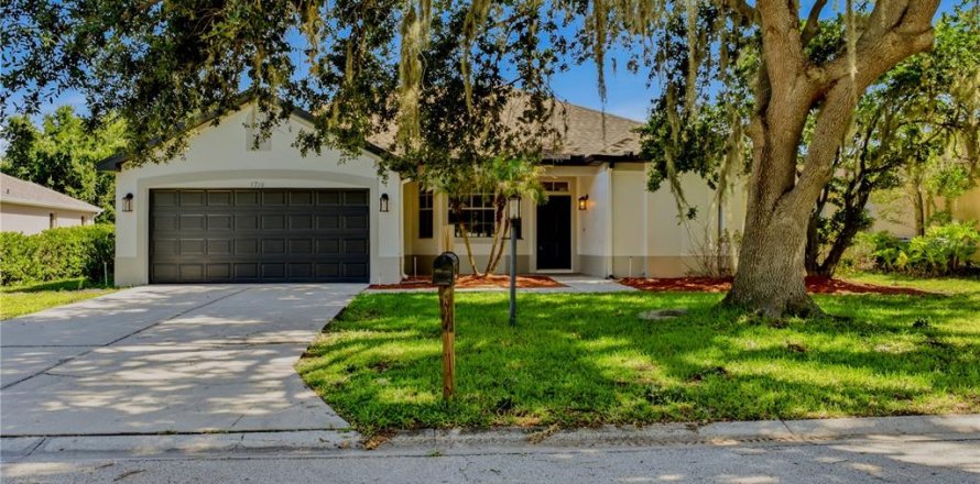 Casa en Plant City, Florida 3 dormitorios, 174.19 m2 № 2202189