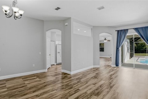 Casa en venta en Plant City, Florida, 3 dormitorios, 174.19 m2 № 2202189 - foto 7