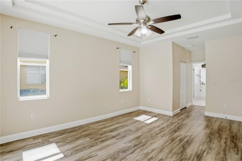 Casa en venta en Plant City, Florida, 3 dormitorios, 174.19 m2 № 2202189 - foto 14