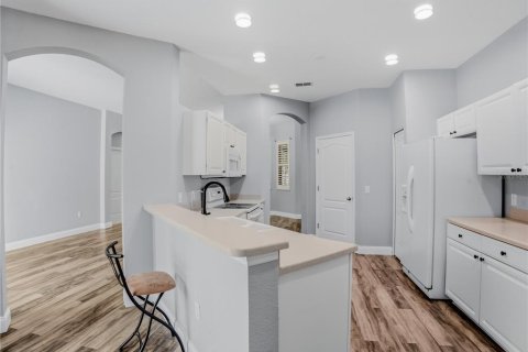 Casa en venta en Plant City, Florida, 3 dormitorios, 174.19 m2 № 2202189 - foto 9