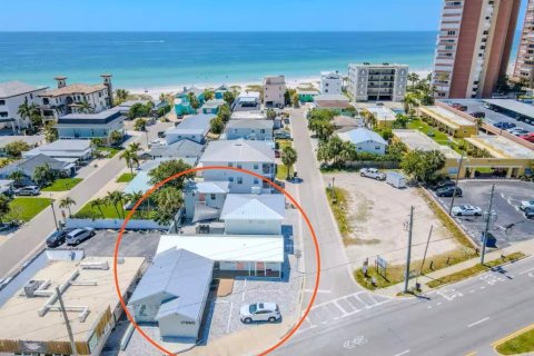 Immobilier commercial à Redington Shores, Floride 308.34 m2 № 2416668
