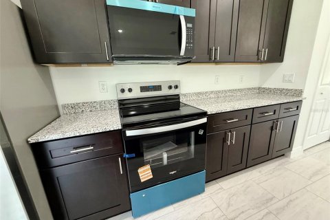 Casa en venta en Citrus Springs, Florida, 4 dormitorios, 146.79 m2 № 1913758 - foto 5