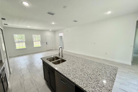 Casa en venta en Citrus Springs, Florida, 4 dormitorios, 146.79 m2 № 1913758 - foto 11
