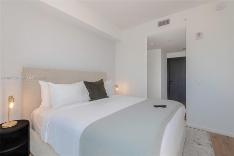 Condo in Miami, Florida, 2 bedrooms  № 2248000 - photo 28