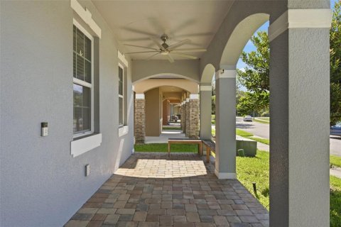 House in Windermere, Florida 4 bedrooms, 207.73 sq.m. № 2133810 - photo 5