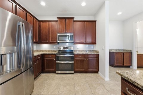 House in Windermere, Florida 4 bedrooms, 207.73 sq.m. № 2133810 - photo 26