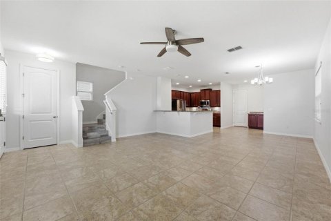 House in Windermere, Florida 4 bedrooms, 207.73 sq.m. № 2133810 - photo 15