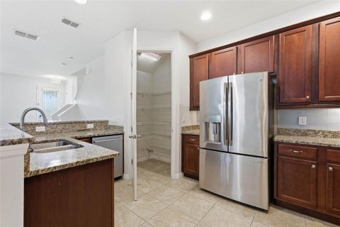House in Windermere, Florida 4 bedrooms, 207.73 sq.m. № 2133810 - photo 23