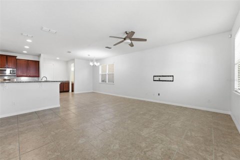 House in Windermere, Florida 4 bedrooms, 207.73 sq.m. № 2133810 - photo 14