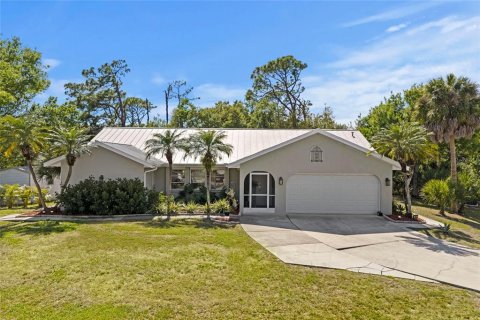 Villa ou maison à Port Charlotte, Floride 3 chambres, 184.32 m2 № 2216659