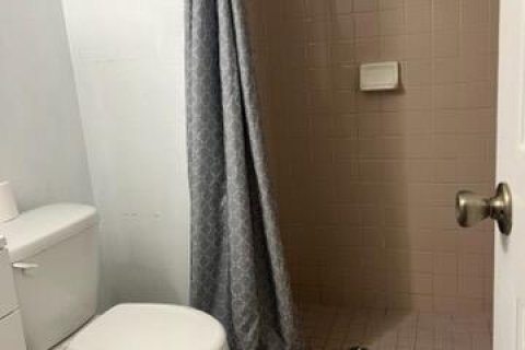 Condo in Royal Palm Beach, Florida, 2 bedrooms  № 1208221 - photo 1