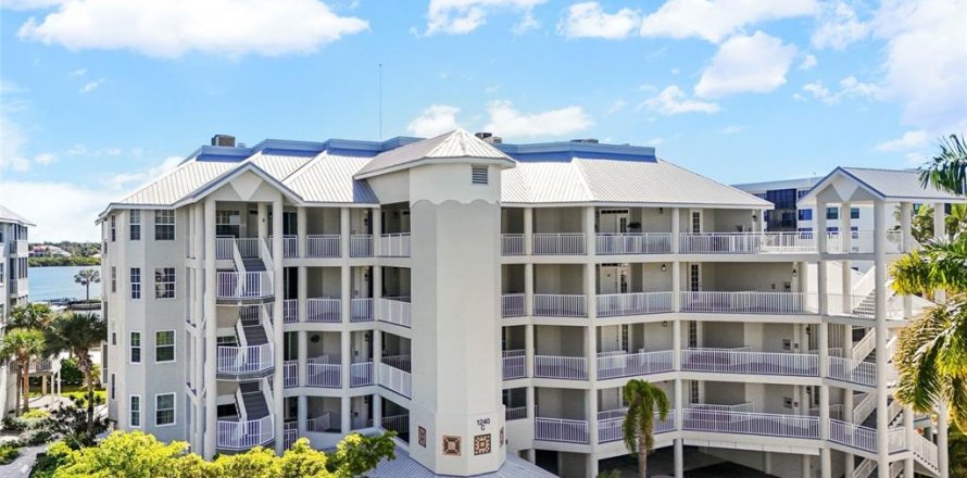 Condo à Sarasota, Floride, 3 chambres  № 2099777