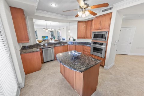 Condo in Daytona Beach, Florida, 3 bedrooms № 2205654 - photo 15