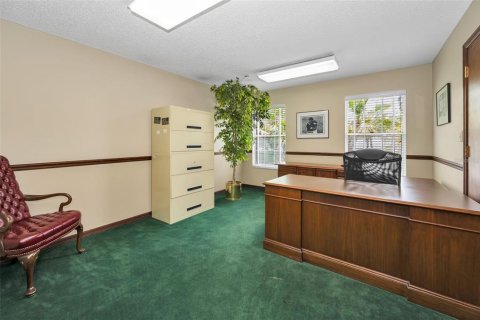 Immobilier commercial à vendre à Tampa, Floride: 752.14 m2 № 1780317 - photo 25