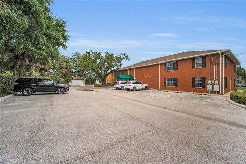 Immobilier commercial à vendre à Tampa, Floride: 752.14 m2 № 1780317 - photo 30