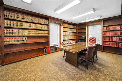 Immobilier commercial à vendre à Tampa, Floride: 752.14 m2 № 1780317 - photo 17