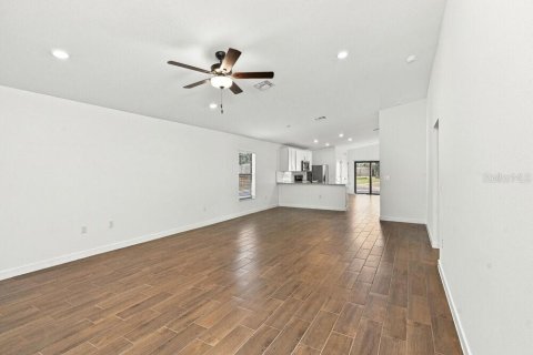 Villa ou maison à louer à Lakeland, Floride: 3 chambres, 158.58 m2 № 2436697 - photo 5