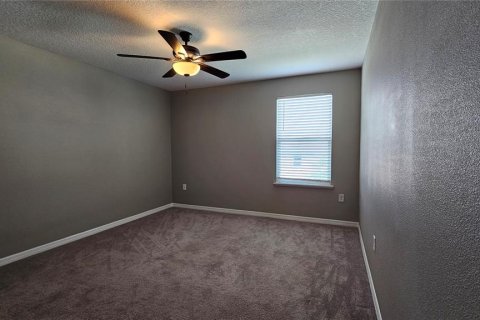 House in Fruitland Park, Florida 4 bedrooms, 252.14 sq.m. № 2220048 - photo 27