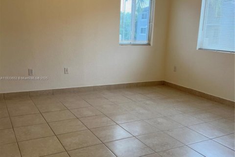 Copropriété à louer à Homestead, Floride: 3 chambres, 104.61 m2 № 1814496 - photo 7