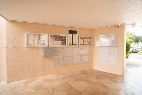 Condominio en venta en Sunrise, Florida, 2 dormitorios, 130.99 m2 № 2006855 - foto 21