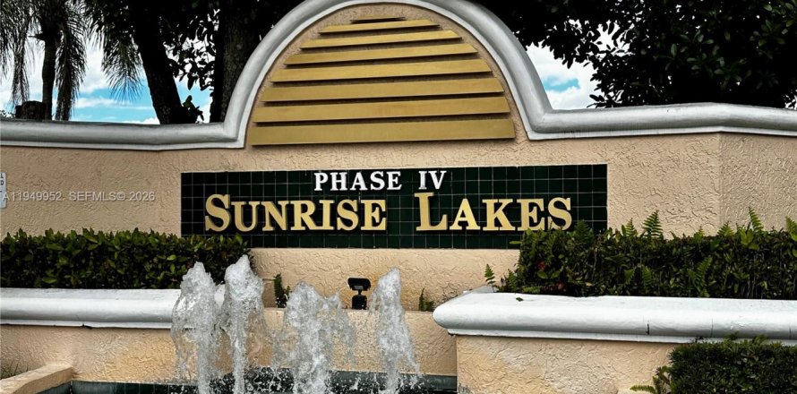 Condominio en Sunrise, Florida, 2 dormitorios  № 2006855