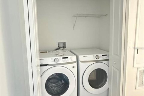 Купить таунхаус в Дэвенпорт, Флорида 6 комнат, 173.17м2, № 2100160 - фото 6