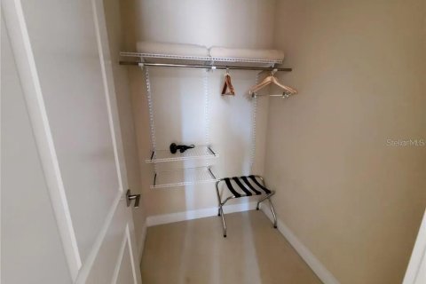 Adosado en venta en Kissimmee, Florida, 4 dormitorios, 222.59 m2 № 1905247 - foto 21