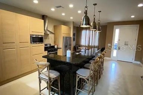 Adosado en venta en Kissimmee, Florida, 4 dormitorios, 222.59 m2 № 1905247 - foto 8