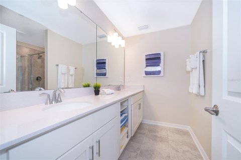 Condo in Kissimmee, Florida, 3 bedrooms in STOREY LAKE  № 1718492 - photo 15